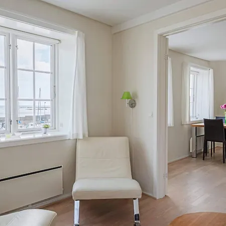 6 Person In Hébergement de vacances *